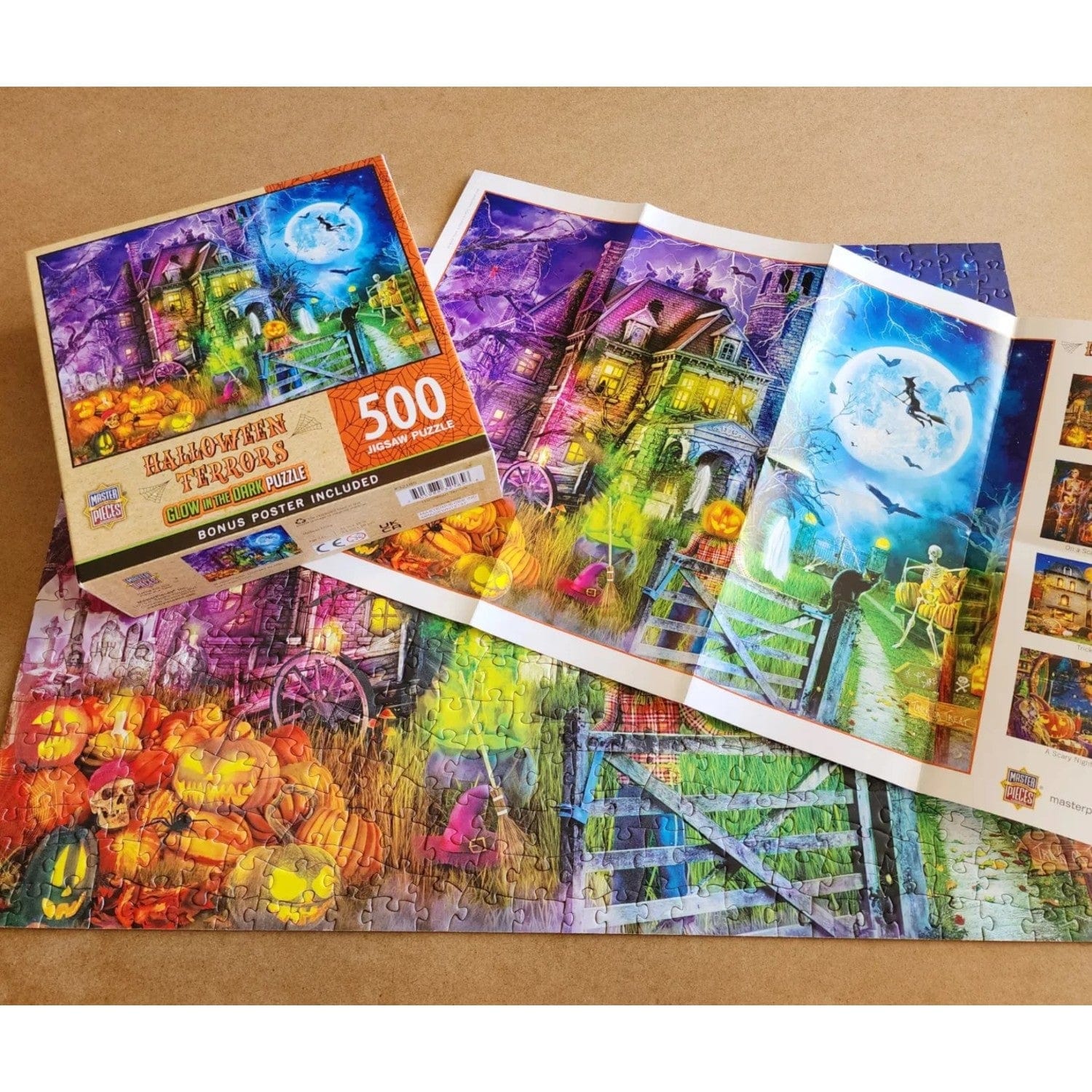 Glow in the Dark - Halloween Terrors 500 Piece Jigsaw Puzzle - Image 6