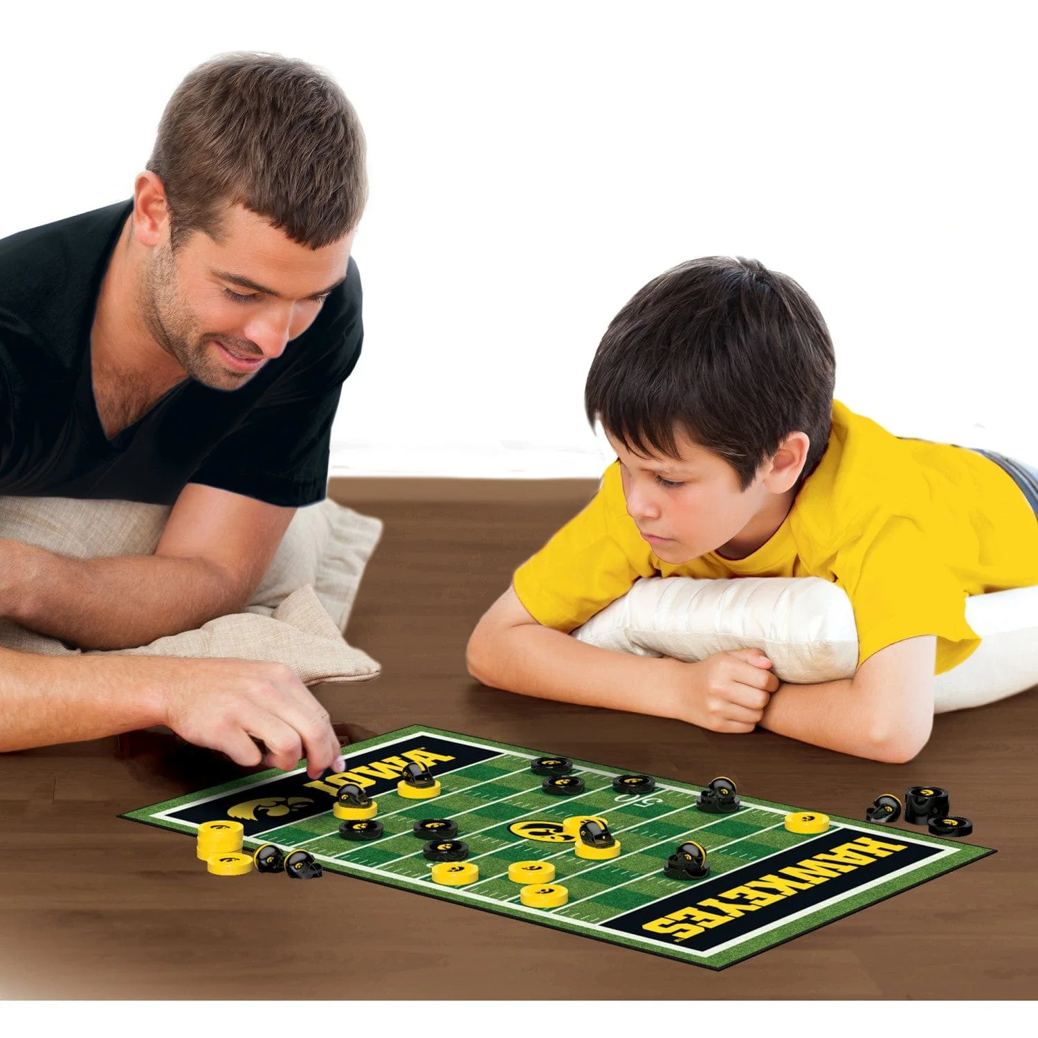 Iowa Hawkeyes Checkers Board Game - Image 4
